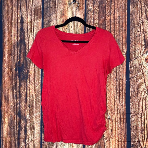 Isabel Maternity Ruched Tee - Picture 1 of 2